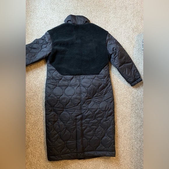 COPY - Roots Jacket - Picture 2 of 3